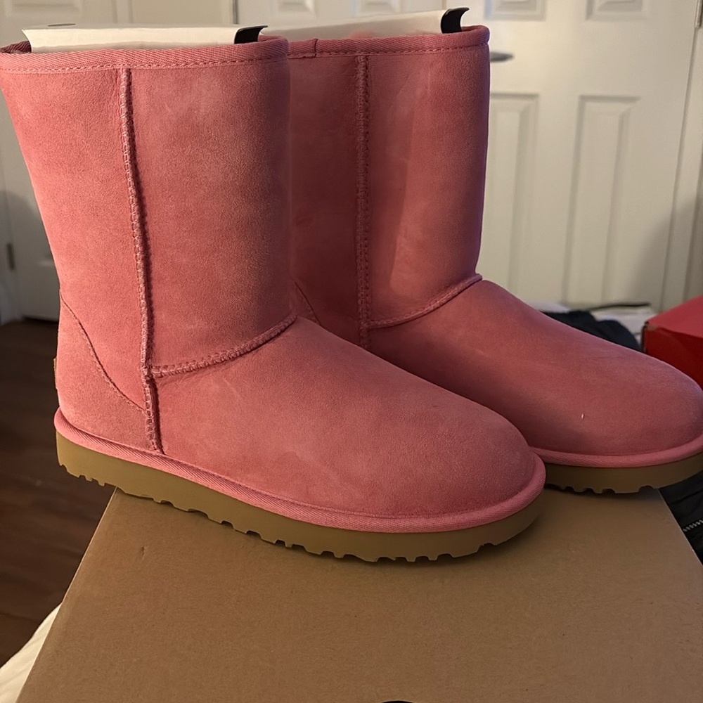 Short UGG Boots